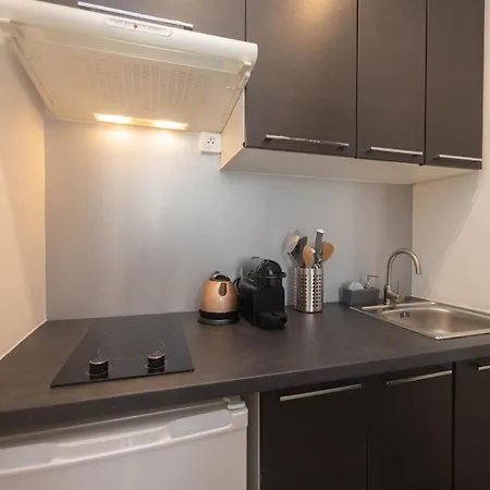 Appartement Splendide Et Idéalement Situé Proche Du Palais. *